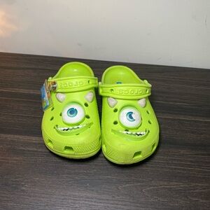 MONSTERS INC. CROCS